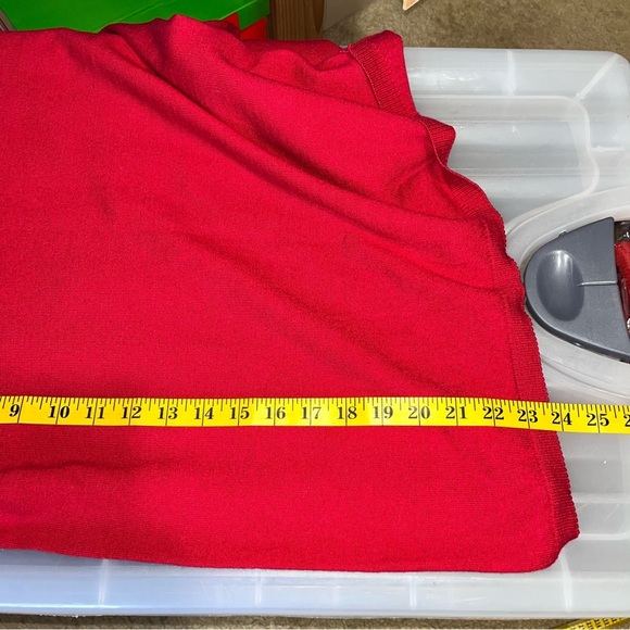 Vintage Pendleton Turtleneck Merino Wool Sweater Red Classic Career Soft Holiday - Picture 9 of 11